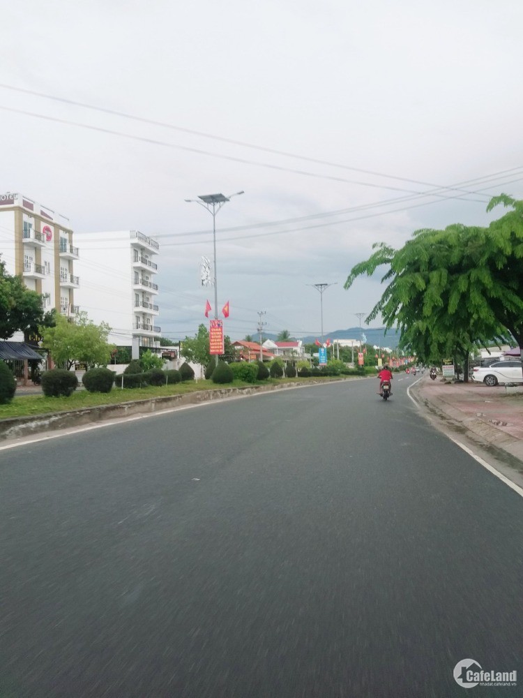 Bán đất giá siêu rẻ mặt tiền đường Lê Duẩn, Cam Lâm, Khánh Hòa