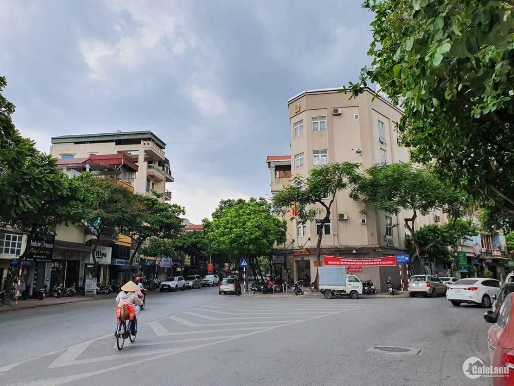 Nhà mặt phố Ngọc Lâm - Long Biên - vỉa hè rộng kinh doanh đẹp: 21 tỷ