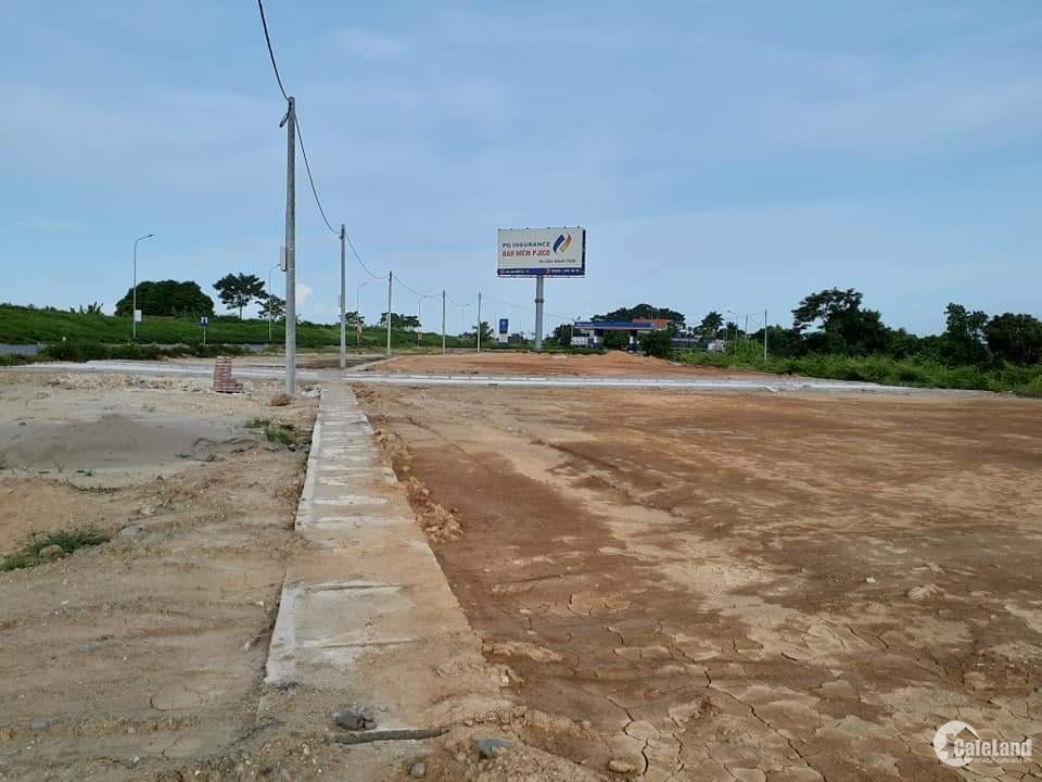 Bán nhanh 5 suất đất đấu giá mặt đường QL32 thị trấn Hưng Hoá, Tam Nông