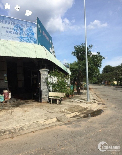 Hàng ngộp lô đối diện kcn Vsip2. DT 72m2 gần chợ trường học, uỷ ban Vĩnh Tân