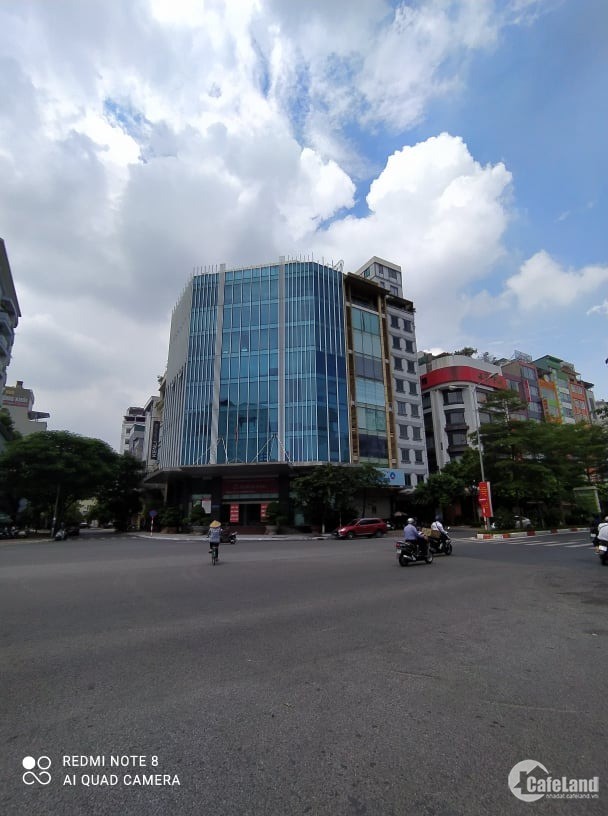 Bán tòa nhà móng 9 tầng 3 mặt thoáng diện tích gần 200m2 khu Duy Tân
