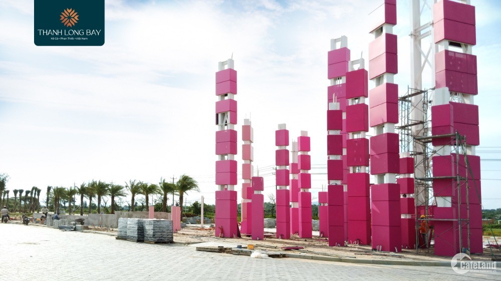 Nhà phố 2 mặt tiền tặng nội thất giá 500 triệu tại Khu du lịch Thanh Long Bay