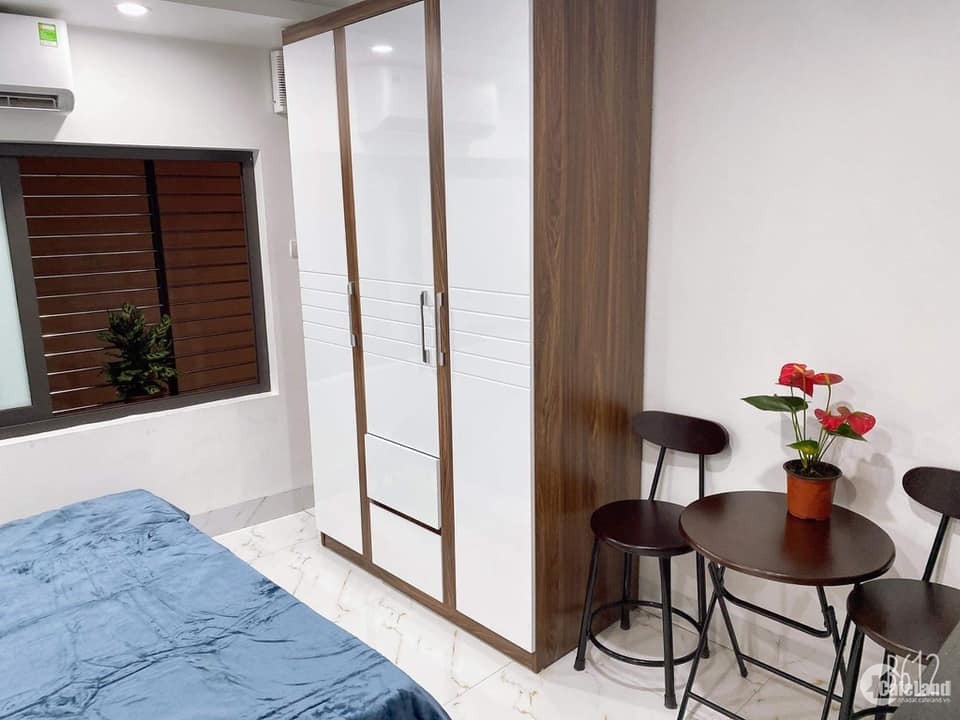 Bán  gấp nhà Nguyễn Sơn LB, 96m2X4t, đang cho thuê 12 triệu/tháng, giá 7.6 tỷ.