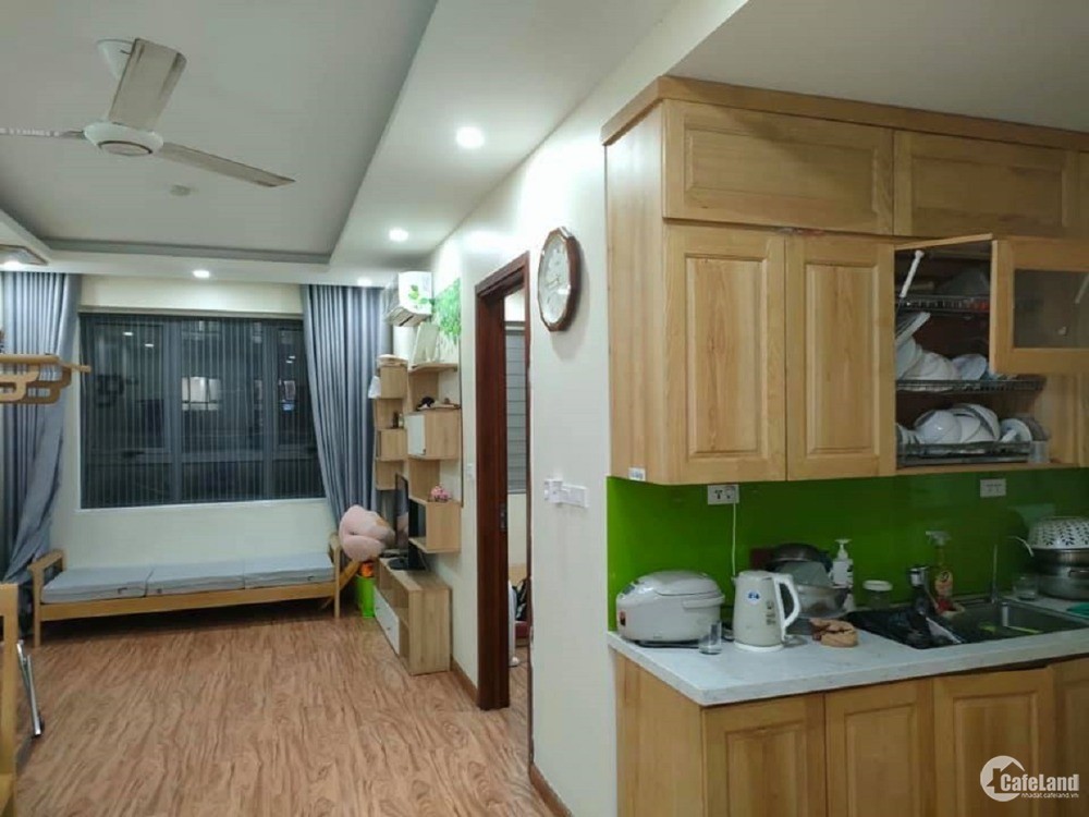Bán căn hộ chung cư thành phố Giao Lưu, 70m2, 2 ngủ giá 2.25 tỷ.