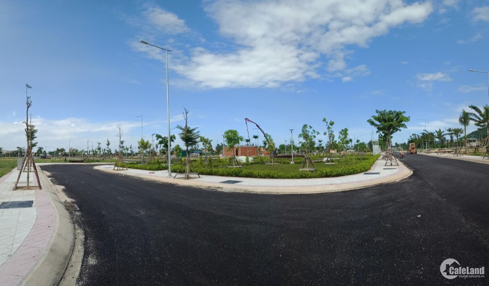 Đất ODT ngay trung tâm TX Đức Phổ đường Nguyễn Nghiêm giá chỉ 11 tr/m2, CK 6%