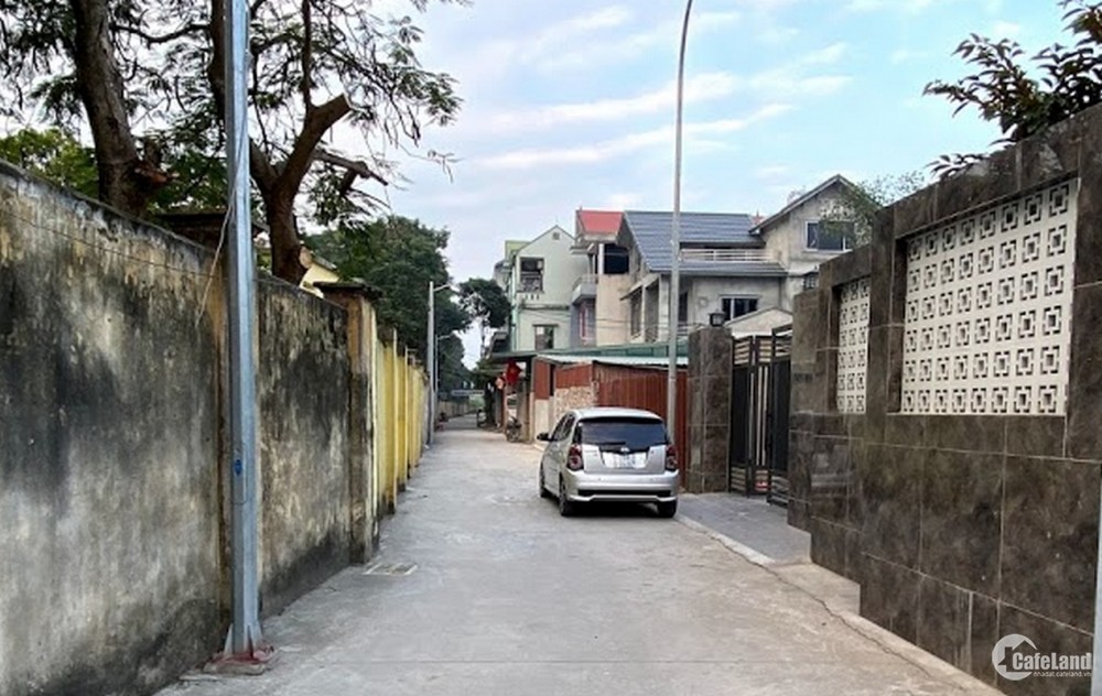 Bán đất Kính Nỗ, phía sau bệnh viện Bắc Thăng Long, đường xe ô tô 7 chỗ vào nhà.