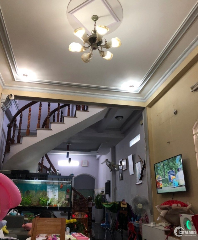 Bán nhà phố đường Nguyễn Cừ Phường Thảo Điền, Quận 2, tiện KD, gía tốt