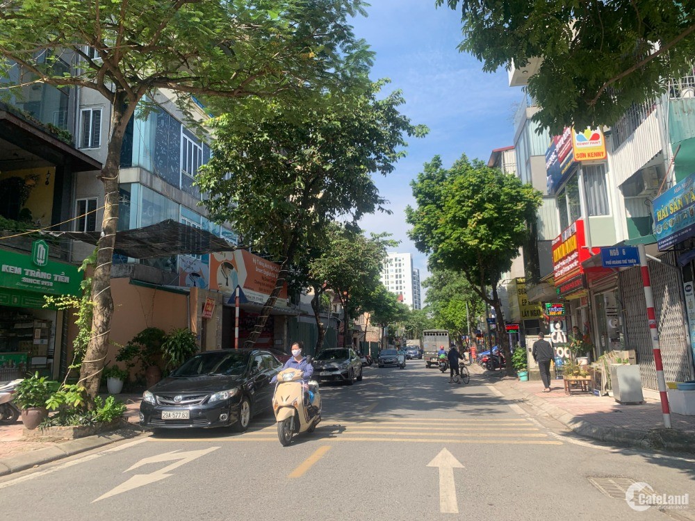 Anh trai bán 336m đất mặt đường Hoàng Thế Thiện, Sài Đồng chia lô, kinh doanh
