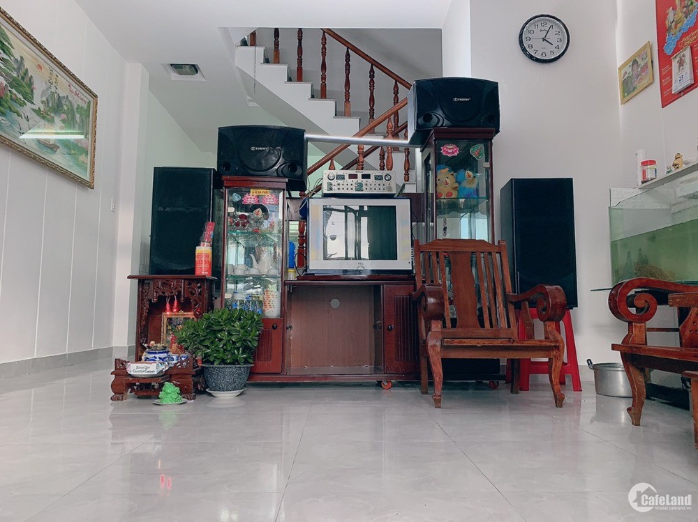 Bán căn nhà đẹp giá tốt nhất khu vực ngay KQH Trần Anh Tông, p8 Đà Lạt.