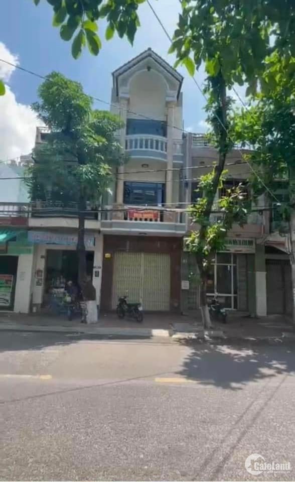 Bán siêu phẩm Mặt Tiền Trung Tâm Thành Phố Quy Nhơn  , đường  Nguyễn Công Trứ .