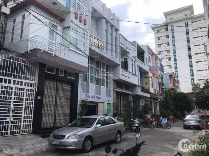  Nhà đường Nguyễn Khắc Viện(đường rộng 10m.