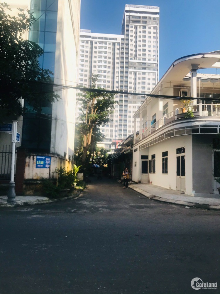 Bán nhà 2 tầng kẹp cống, phố An Trung, cầu Trần Thị Lý,  khu Căn Hộ Monarchy