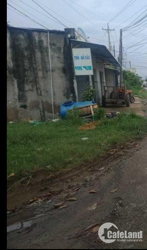 Cần bán đất góc 2MT chợ Tân Xuân Bến Tre