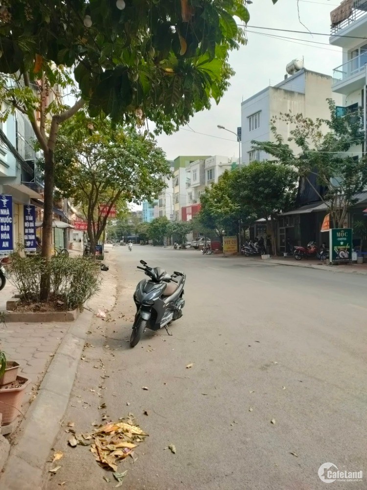 Bán đất mặt phố Nguyễn Viết Xuân, Hà Đông, Dt 60m2 x 5m