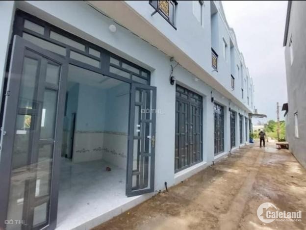 Chính chủ bán nhà mới giá tốt 3x7m, 2 tầng tại Hưng Long - Bình Chánh, 620