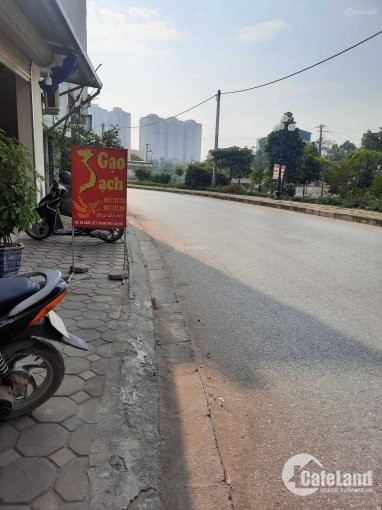 Bán đất khu HV Quân y Thanh Liệt, Linh Đàm, 40.4m2, MT 4,5m, ô tô vào, giá chỉ 2