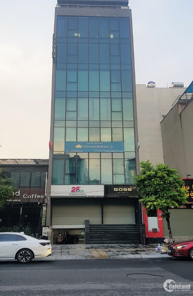 Tòa nhà mặt phố Nguyễn Khang. Vỉa hè, ô tô, thang máy. 150m2 MT7m 8T 50tỷ