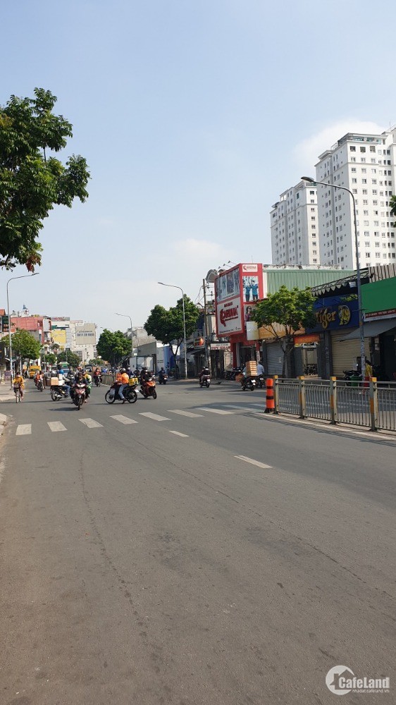 MT khủng đảm bảo kinh doanh tốt, bán gấp nhà đường Luỹ Bán Bích, Quận Tân Phú