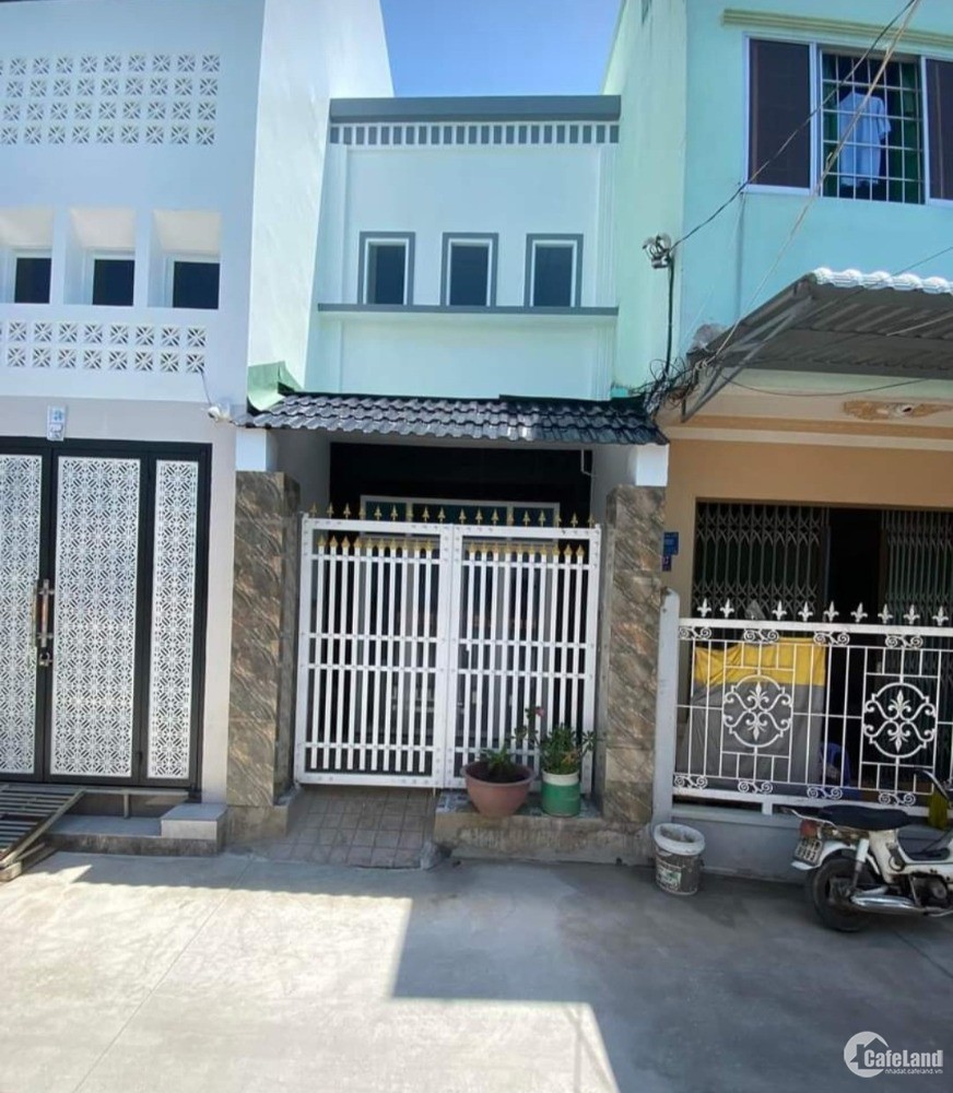 Bán nhà mới, đường ô tô Phường 7, Tp Mỹ Tho, Tiền Giang