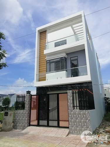Cần bán căn nhà xây 3 tầng, Số nhà 115, tổ 6, phường Phan Thiết, TP Tuyên Quang