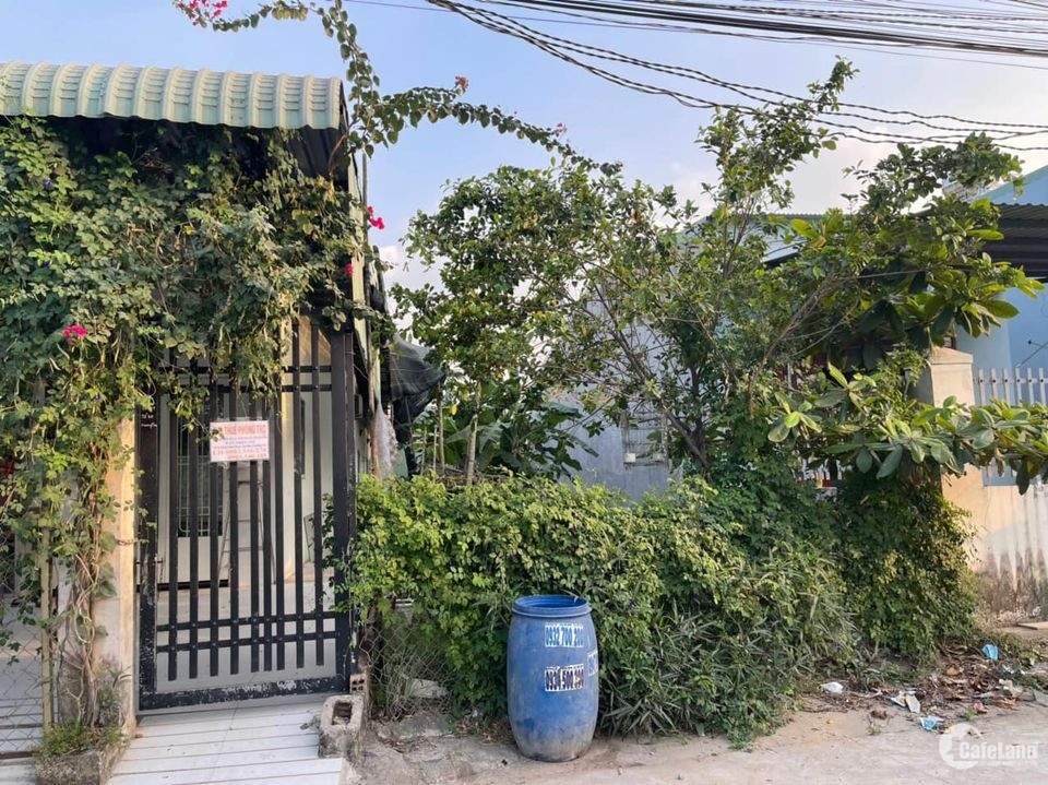 Cần bán lô đất sổ riêng như hình tại ấp Hương Phước