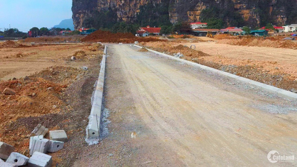 Bán đất liền kề phân lô dự án Mường Khến huyện Tân Lạc, Hòa Bình. 114m2, mt 6m