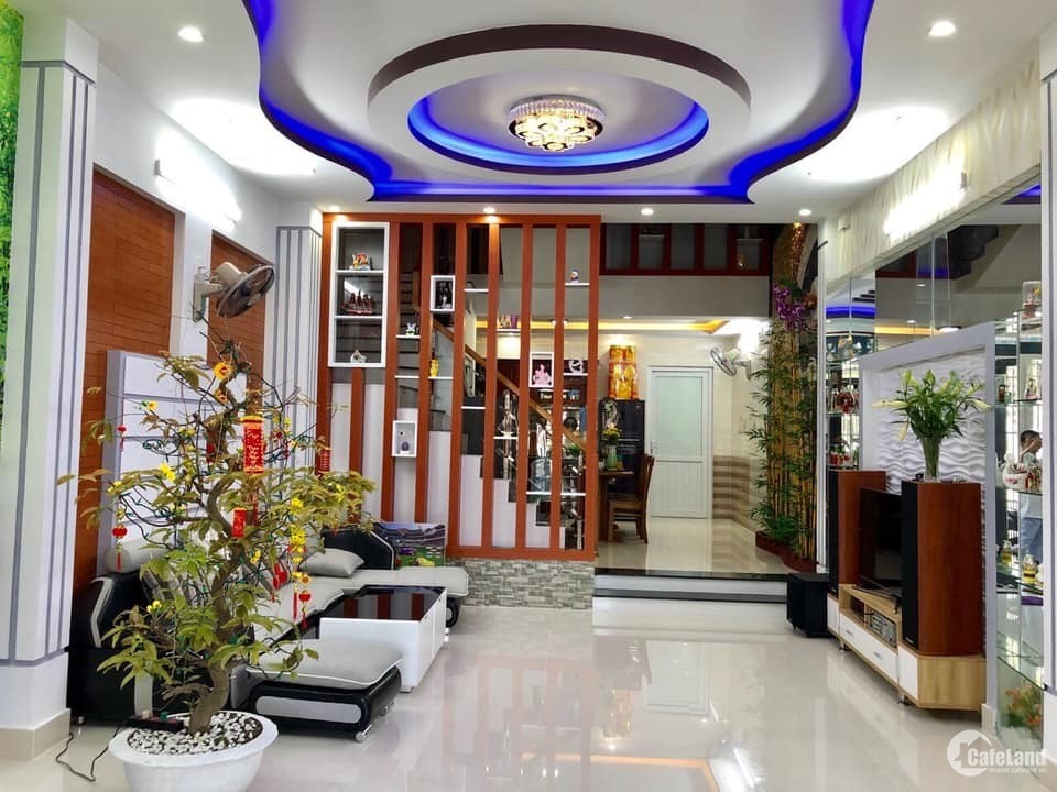Bán nhà đẹp, giá rẻ đường 15m, Trần Nhân Tông, Sơn Trà, Đà Nẵng