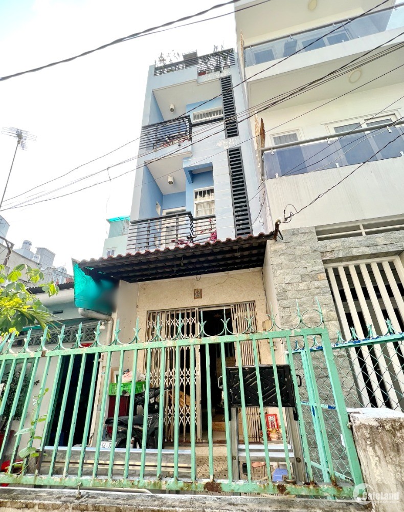 Bán nhà 2 lầu gần mặt tiền đường Phạm Hùng Phường 10 Quận 8