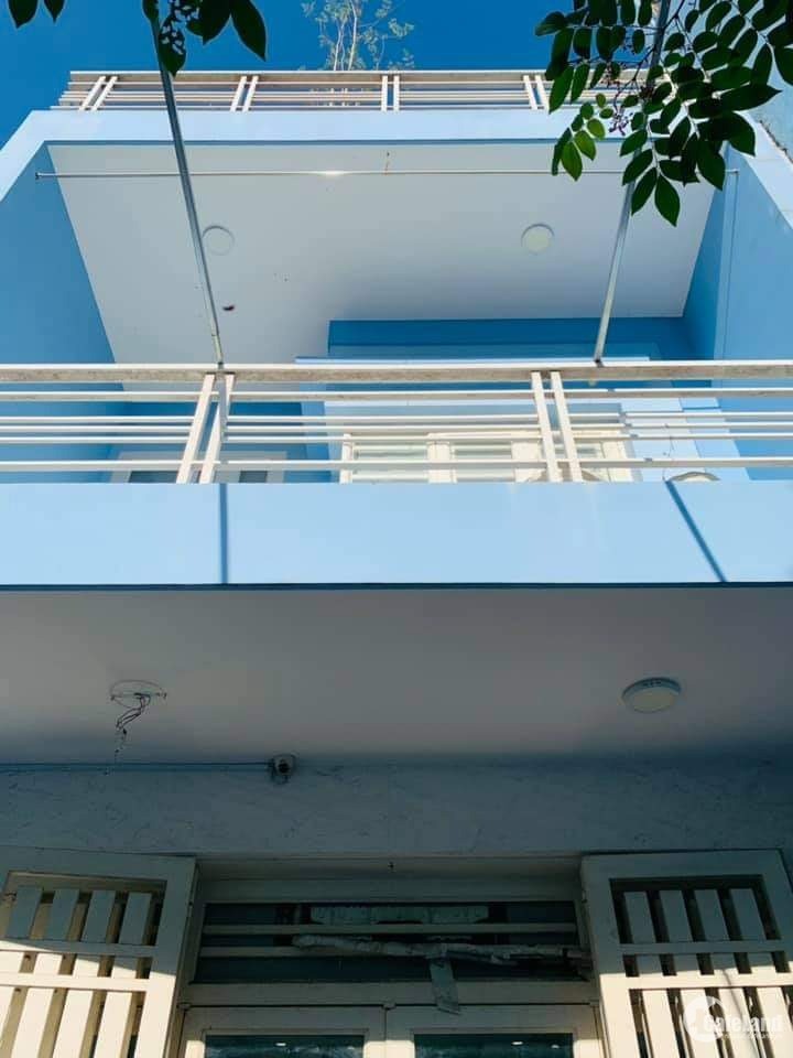 Bán nhà hẻm 8m Gò Dầu, Tân Phú, 3 lầu, 5x20m, giá 11,3 tỷ ( TL)