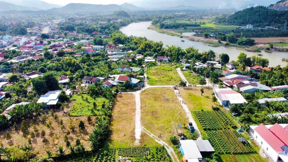 Bán Đất Ven Sông Cái - Mặt Tiền Đường 13m Gần TTHC Mới Diên Khánh