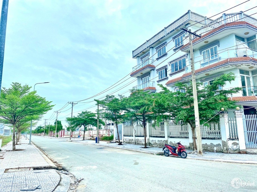 Bán đất tại KDC Tân Đô tên gọi khác KDC Hương Sen, Đất Nam Luxury, KDC Tên Lữa 2