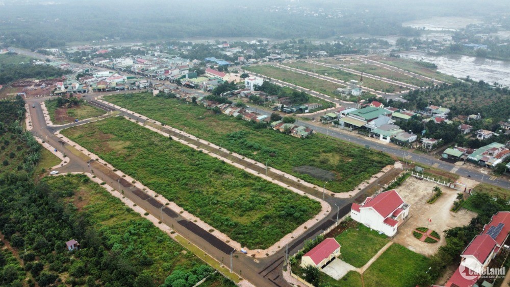 Bán 150m2 đất nền sổ đỏ ngay cạnh quần thể nghỉ dưỡng của FLC tại Đắk Lắk