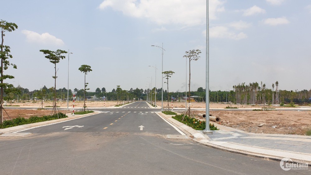 Bán đất nền sân bay Long Thành - mặt tiền DT769, Giá 30 tr/m2