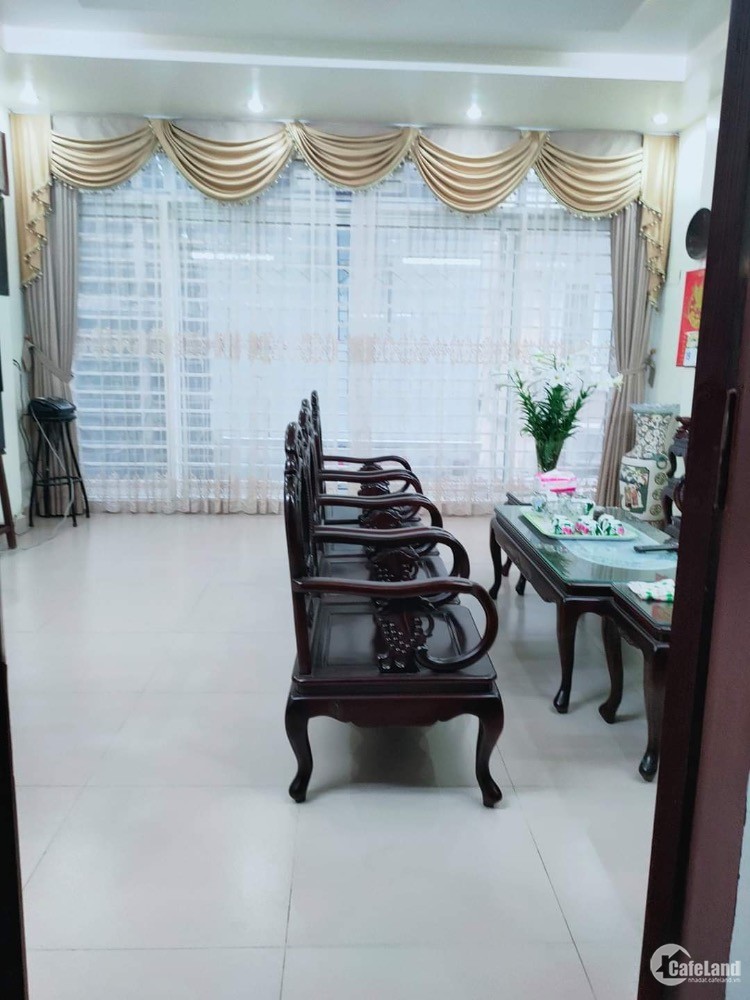 Phố Thái Hà 50M 5 tầng MT 4M, phân lô ô tô Chỉ 7.8 tỷ nhà đẹp ở ngay 0942861188