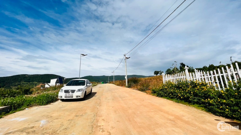 Cần bán 246m2 đất Đà Lạt giá rẻ tại xã Mê Linh giáp ranh thị trấn Nam Ban Huyện