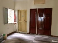 Nhà Hoàng Mai, 3 tầng, 4 bánh đỗ cửa, kinh doanh nhộn nhịp, 36m2, 5 tỷ.