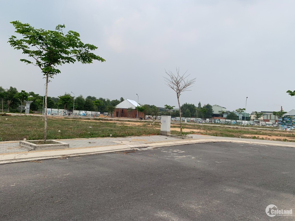 Bán đất xây nhà chỉ 950tr ngay trung tâm Khánh Bình, Tân Uyên