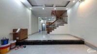 Nhà Nguyễn Ngọc Vũ 50m2, ngõ thông to thoáng, khu vực sầm uất, 7.6tỷ