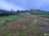 Lô đất view đồi hướng suối nằm gần trung tâm Tp Bảo Lộc giá 2.5tr/m2