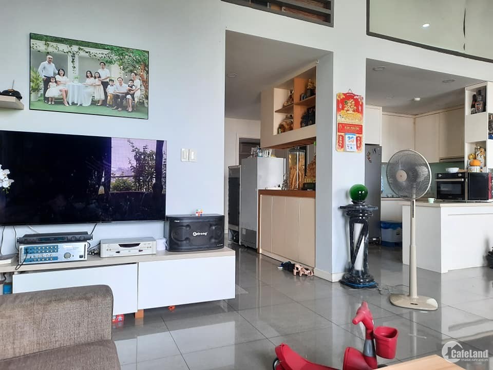 Chính chủ định cư cần bán nhà mặt tiền Nguyễn Văn Trỗi 7 tầng 176m2 giá 59tỷ