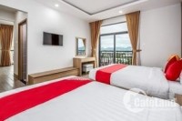 Chủ gửi bán nhanh khách sạn 8 tầng Nguyễn xiển, lô góc 2 mặt tiền, giá  cực hót.