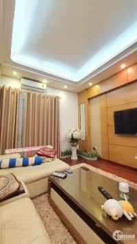 Hoàng Quốc Việt4,6 tỷNhà đẹp 46m2Ô tô qua nhàBa bước ra phố