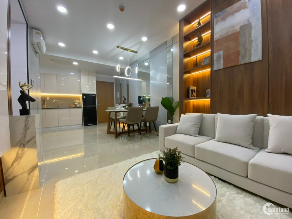 Căn hộ 2 phòng ngủ mặt tiền phạm văn đồng, cách GO chỉ 3p đi xe