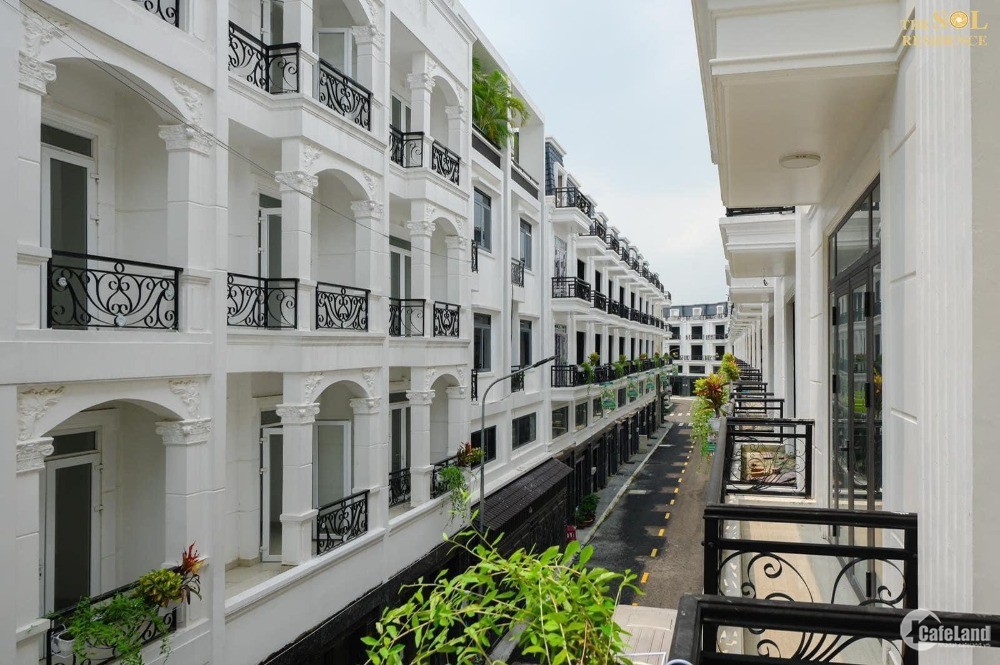 Nhà phố quận 12. Phong cách châu âu. Đã hoàn thiện. Có Sổ riêng từng căn