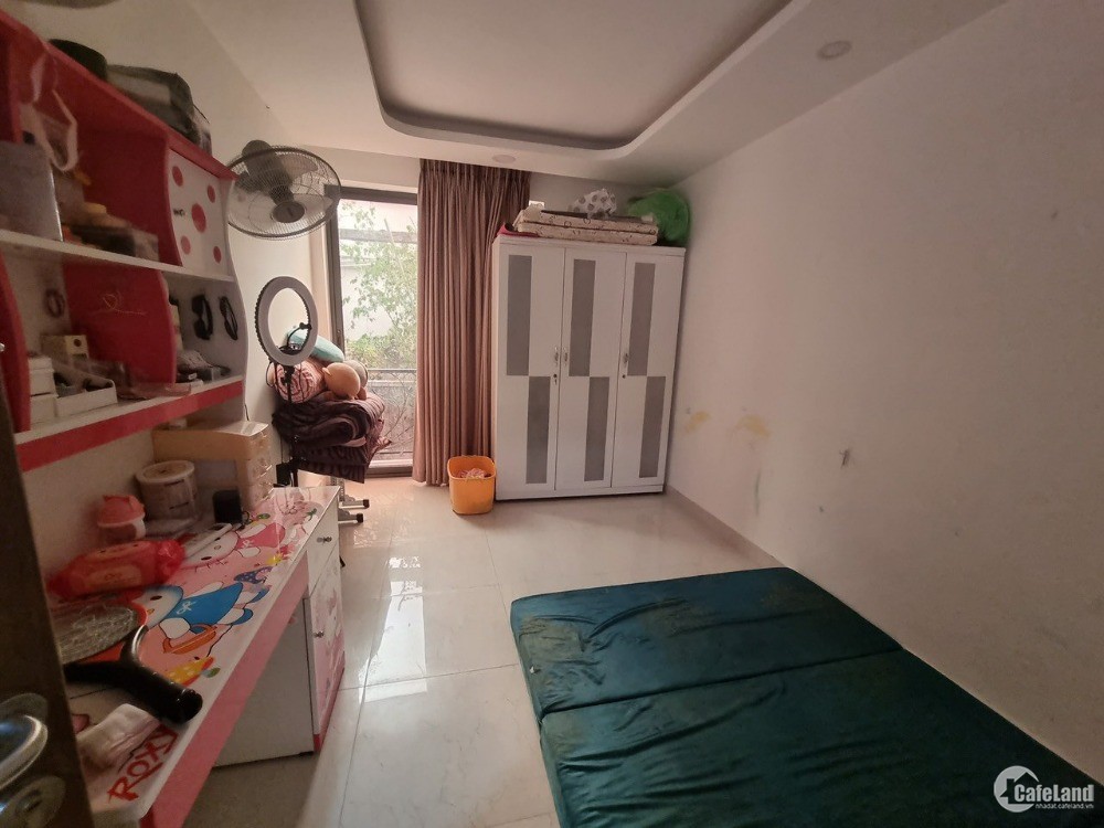 1/ Cư Xá Đô Thành, 1T3Lầu, 4.35m x 8.85m, 2PN 3WC