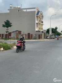 Chính chủ kẹt tiền cần bán lỗ lô đất nằm ngay mặt tiền Nguyễn Thị Thâp 100m2