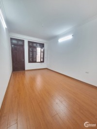 BÁN NHANH NHÀ HOÀNG HOA THÁM, 15M RA Ô TÔ, NGÕ THÔNG, 34M2, 5 TẦNG, GIÁ  4.8 TỶ