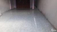 Bán gấp nhà cấp 4 DT 137m2 gần trường dạy lái xe Thành Công Nguyễn Văn Tạo nhà B