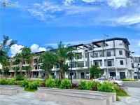 Biệt thự ven sông trong lõi đô thị ''home resort''