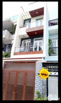 Cần bán gấp 1 nhà đẹp MT đường gần chợ Phú Lạc, chỉ 2tỷ3